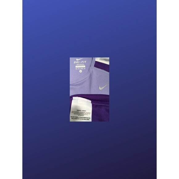 Nike Dri-FIT Women's Long Sleeve Training Shirt, LAVENDER MULTI, Size S, NWOT - Picture 3 of 8